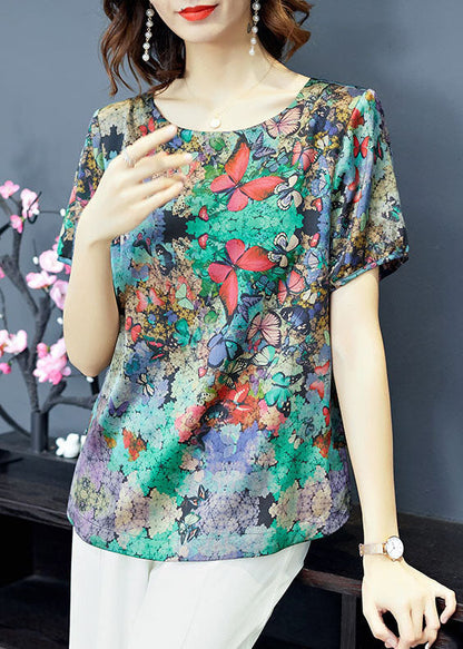 A Vintage Style Top with Delicate Timeless Details