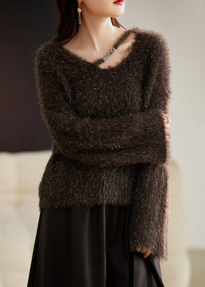 Beautifully Crafted Sweater in a Classic Style