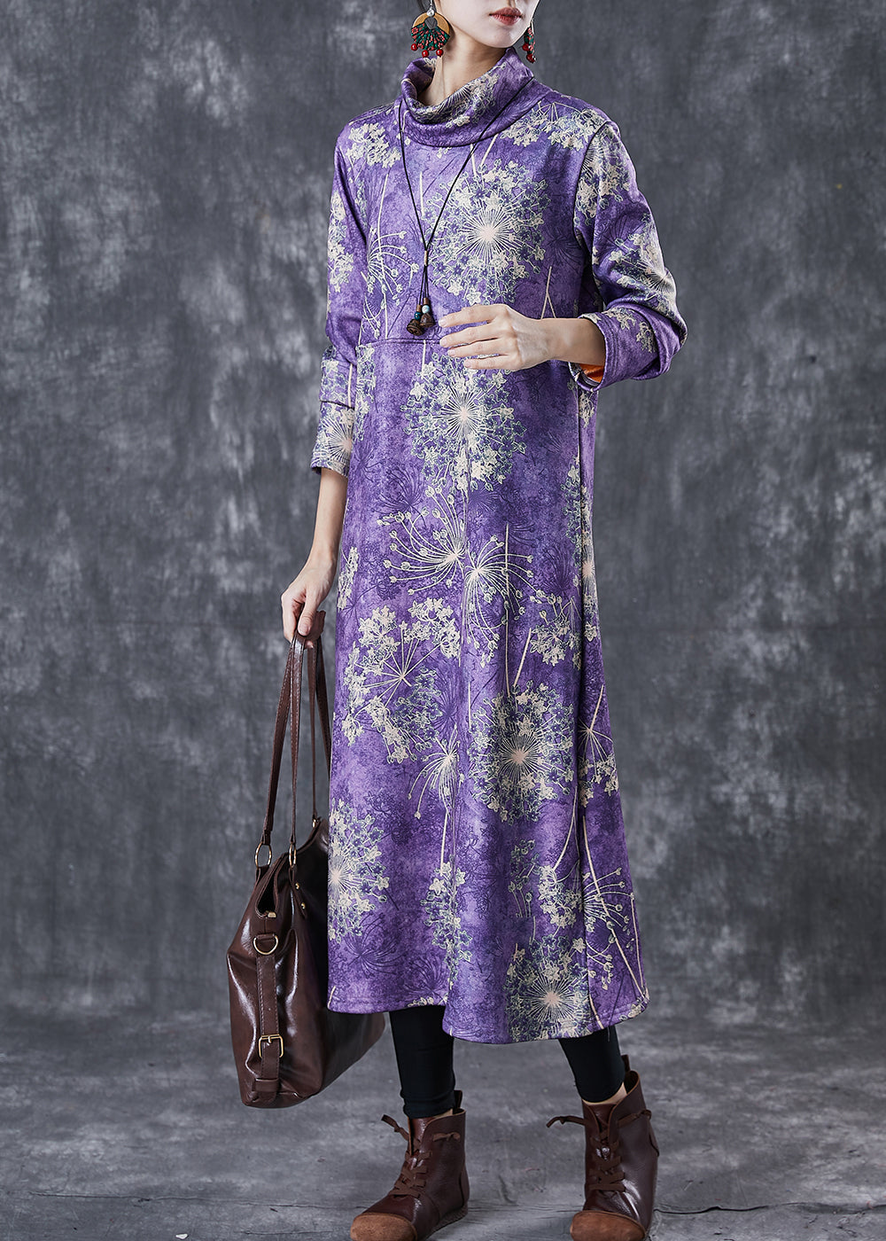 Classic Vintage Dress with a Flattering Fit