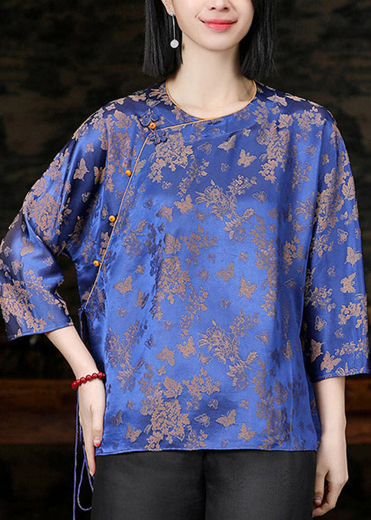 Gracefully Styled Shirt for Any Occasion