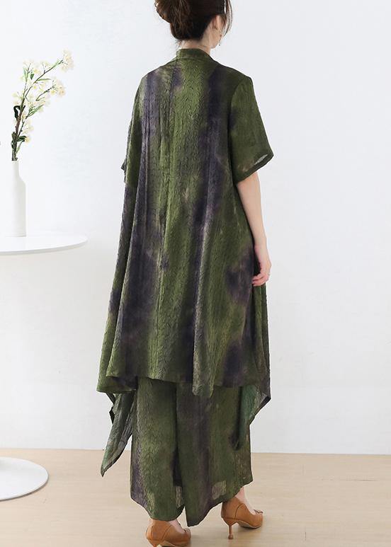 Classic Vintage Garment with a Flattering Fit