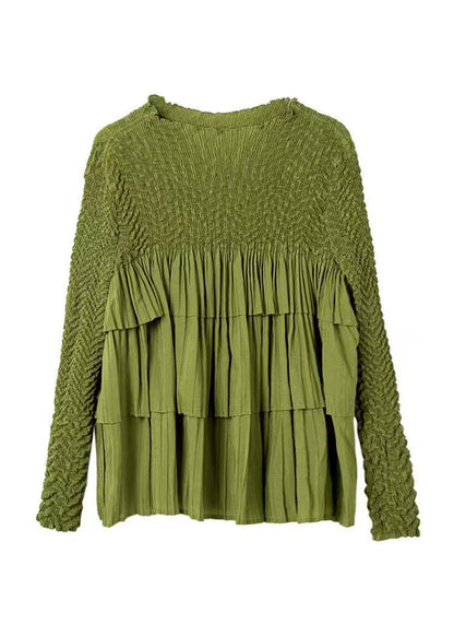 Effortlessly Elegant Top with a Timeless Design
