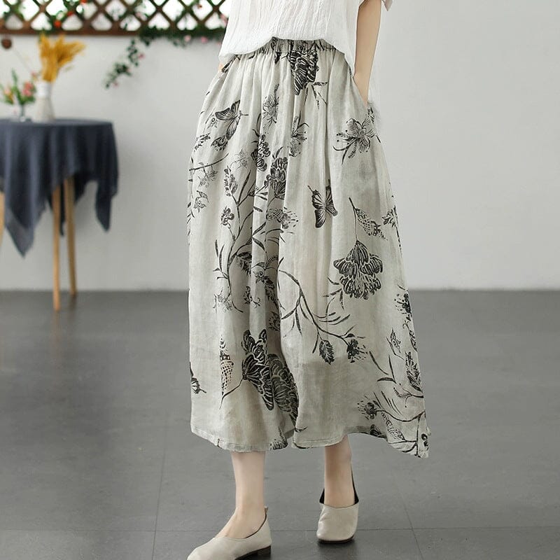 Effortlessly Elegant Garment with a Timeless Design