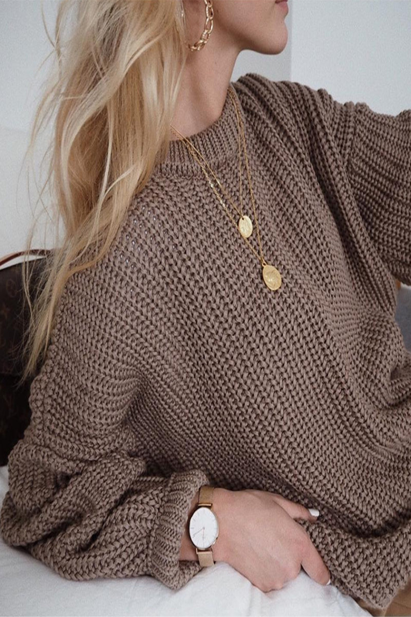 A Vintage Style Top with Delicate Timeless Details