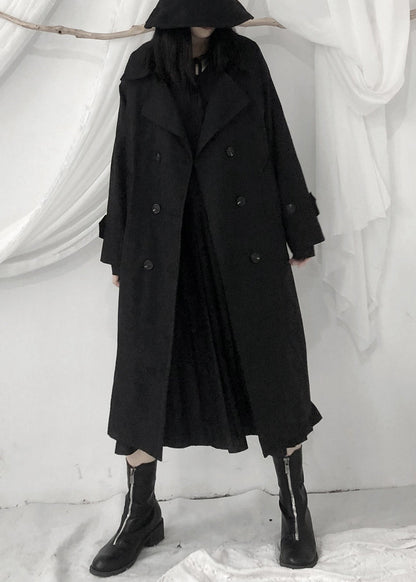 Effortlessly Elegant Coat with a Timeless Design