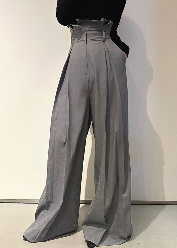 Classic Vintage Pants with a Flattering Fit