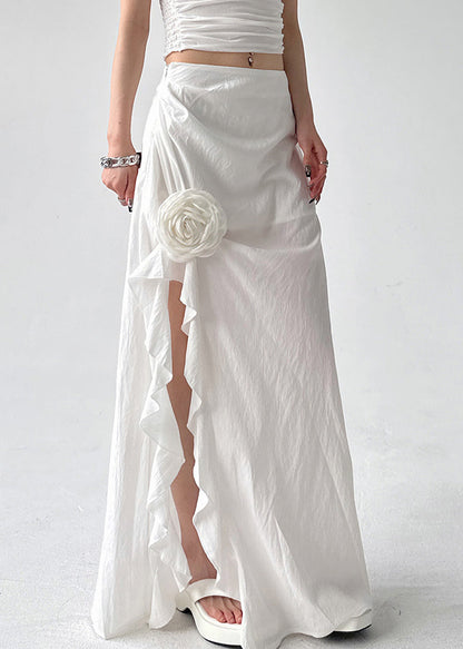 Sophisticated Garment with a Clean Classic Look