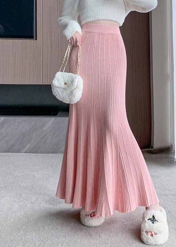 Well Tailored Garment with a Graceful Silhouette