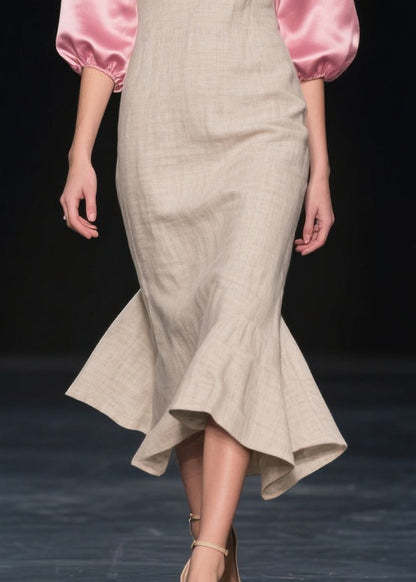 Beautifully Finished Dress in a Timeless Design