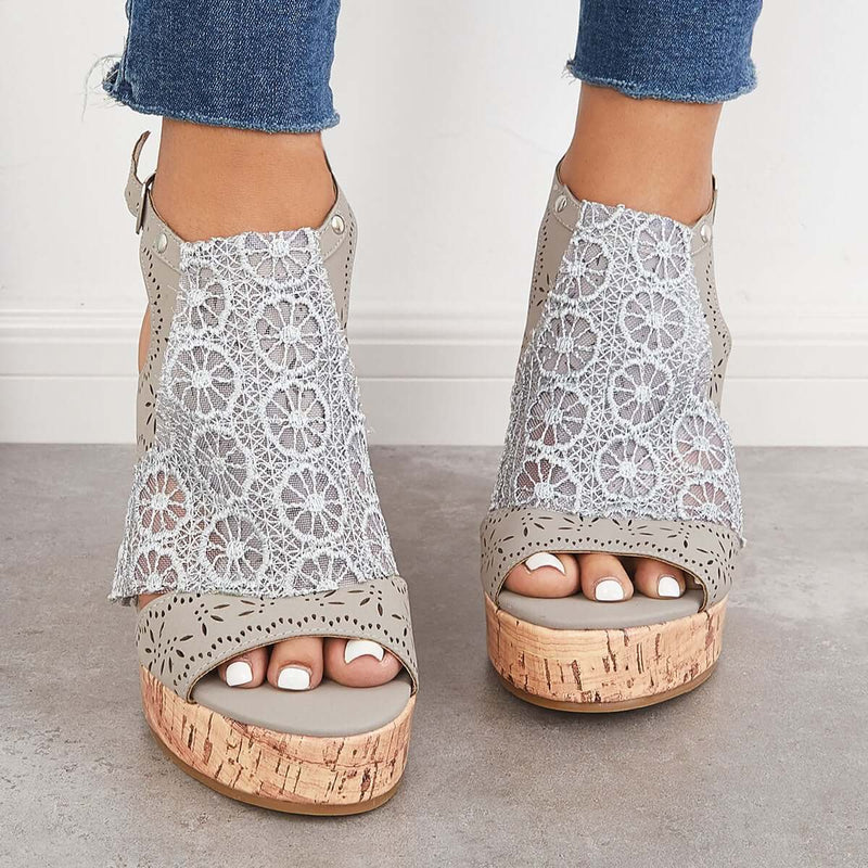 Classic Orthopedic Sandals with Timeless Style