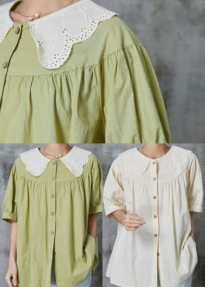 Well Tailored Blouse with a Graceful Silhouette