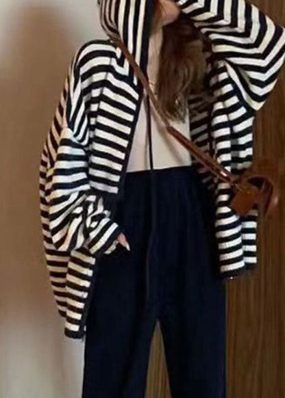 Gracefully Styled Coat for Any Occasion