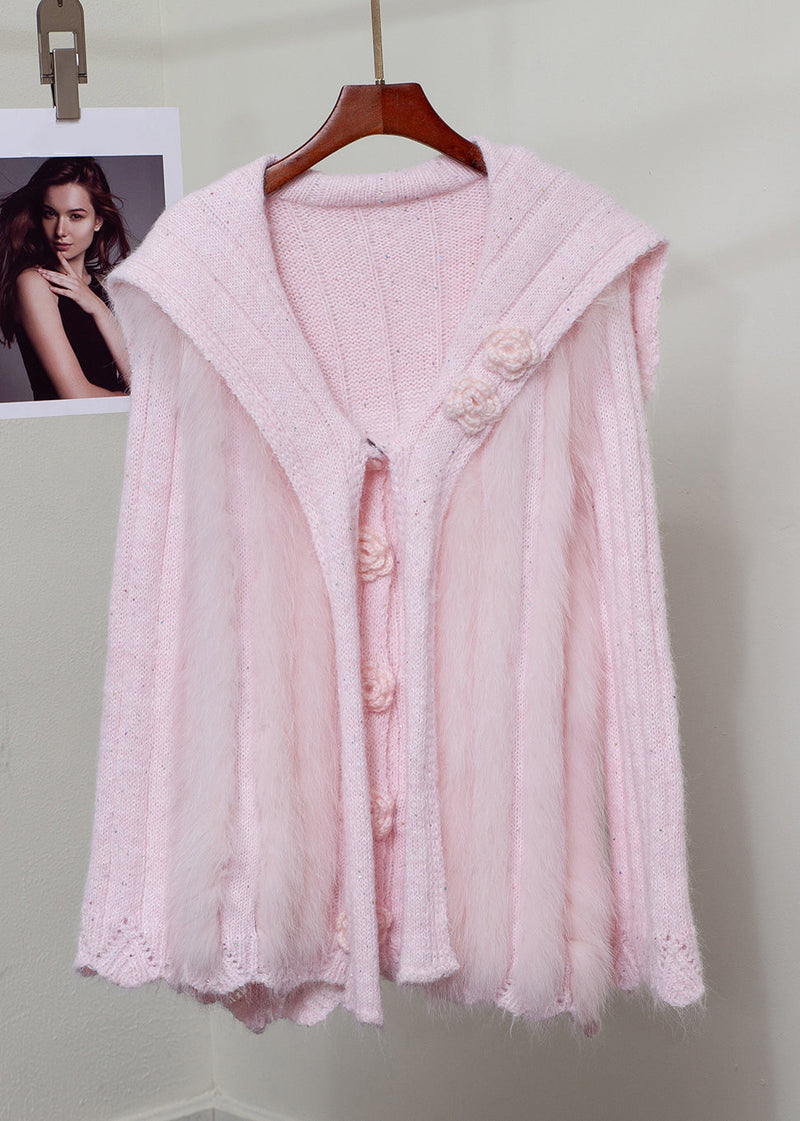 Classic Vintage Sweater with a Flattering Fit