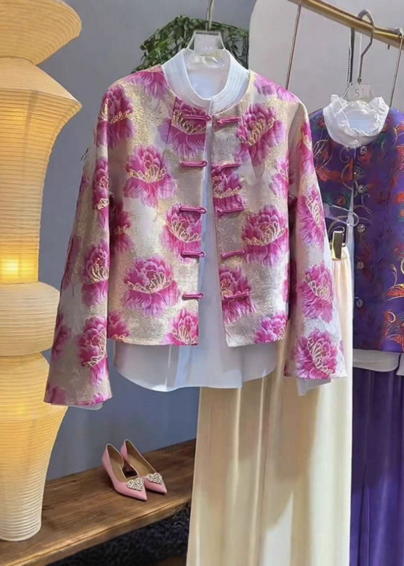 Gracefully Styled Coat for Any Occasion