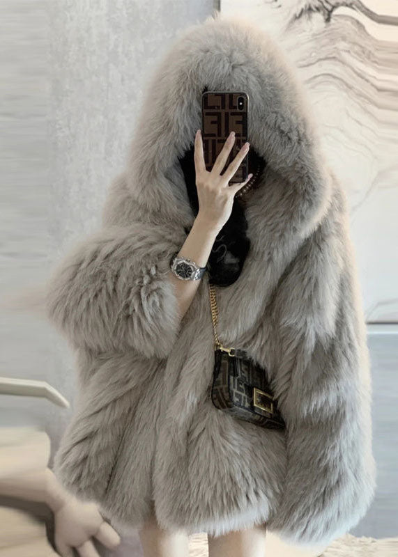 Gracefully Styled Jacket for Any Occasion