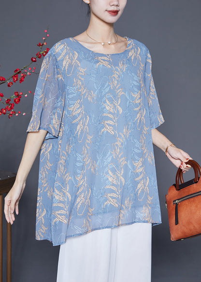 Classic Vintage Shirt with a Flattering Fit