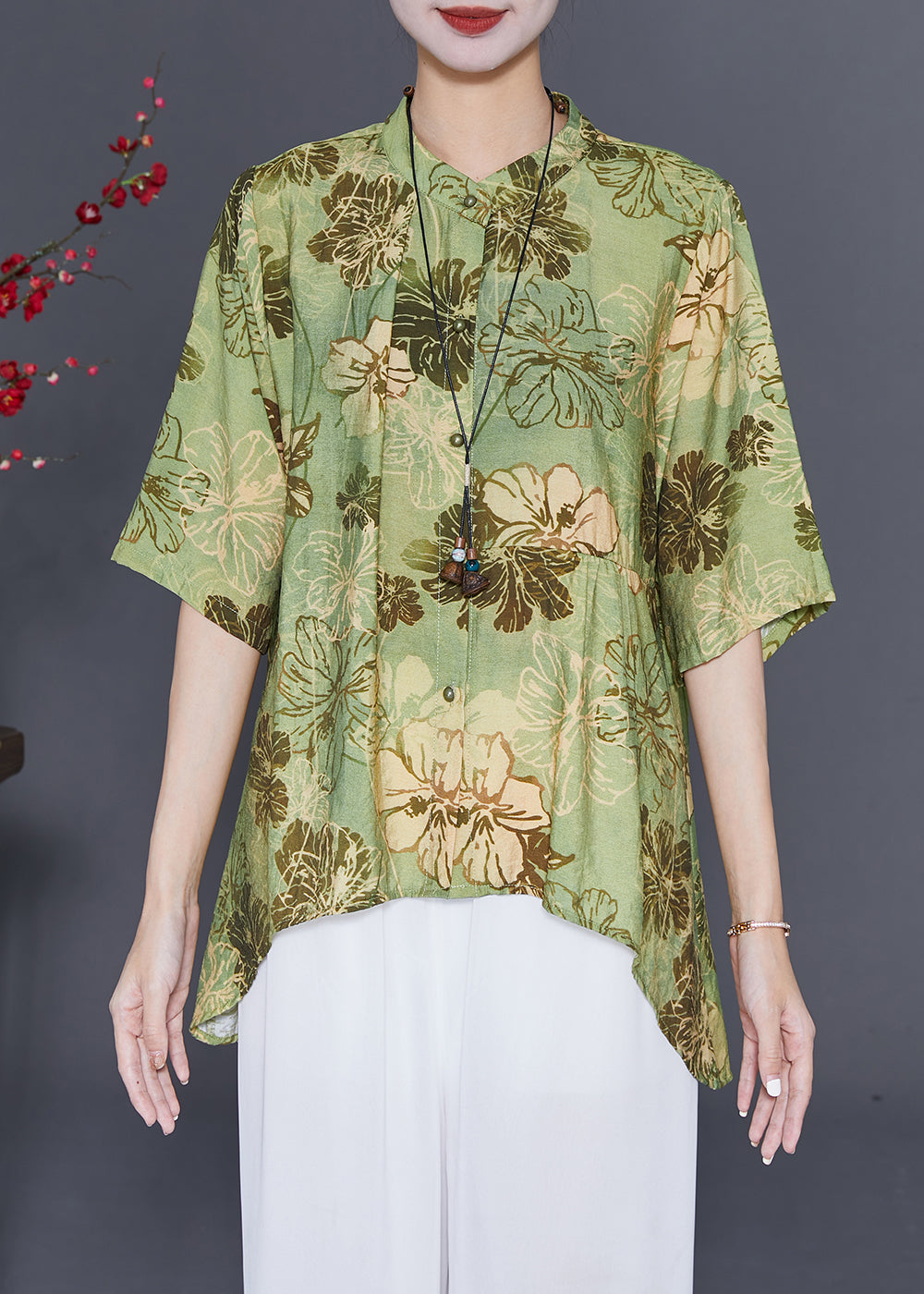 Classic Vintage & Enduringly Stylish Blouse