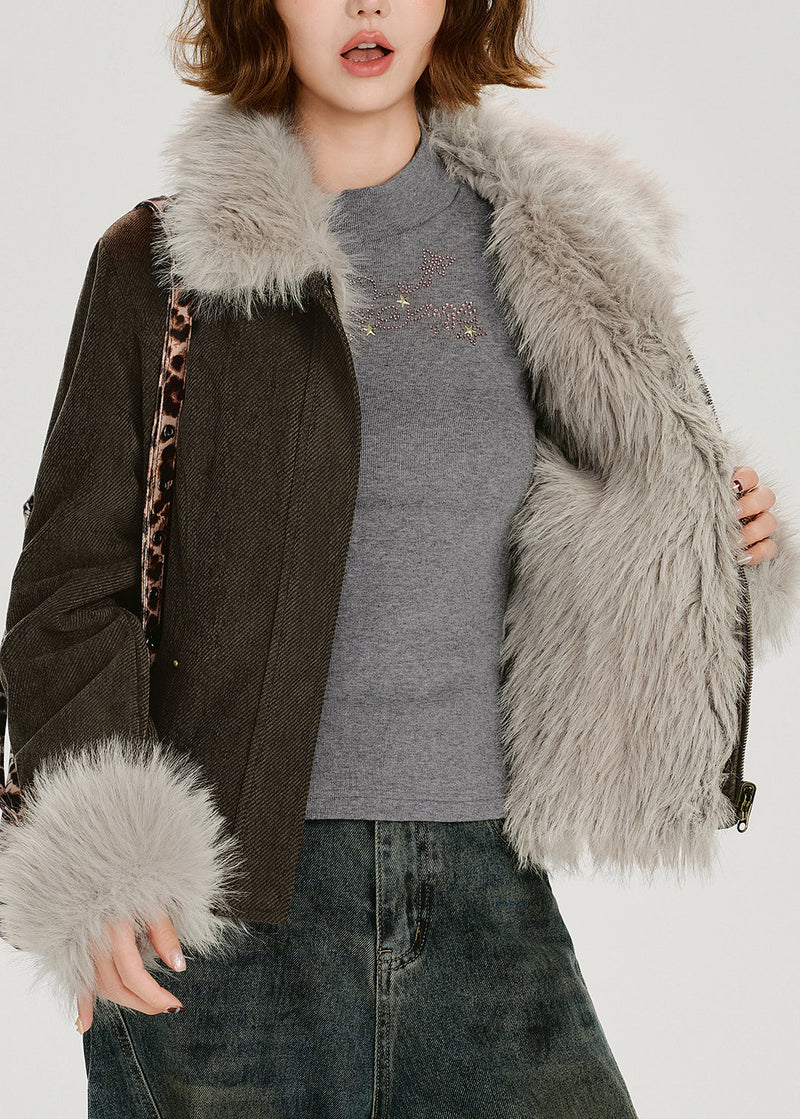 Polished Coat with an Effortless Classic Look