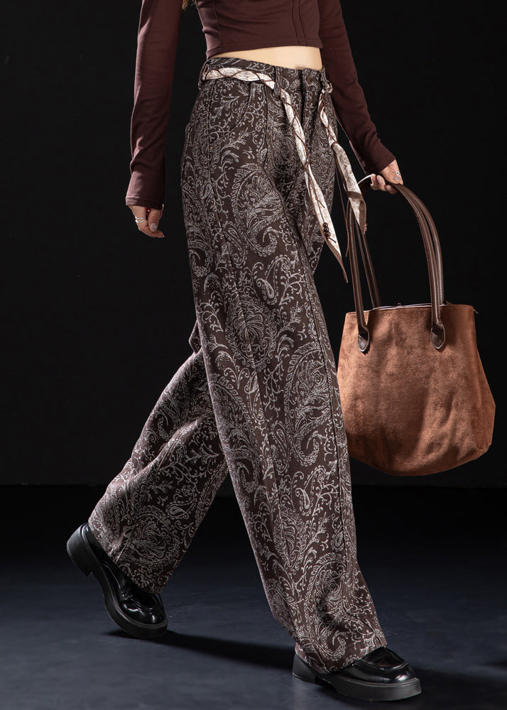 Classic Vintage Pants with a Flattering Fit