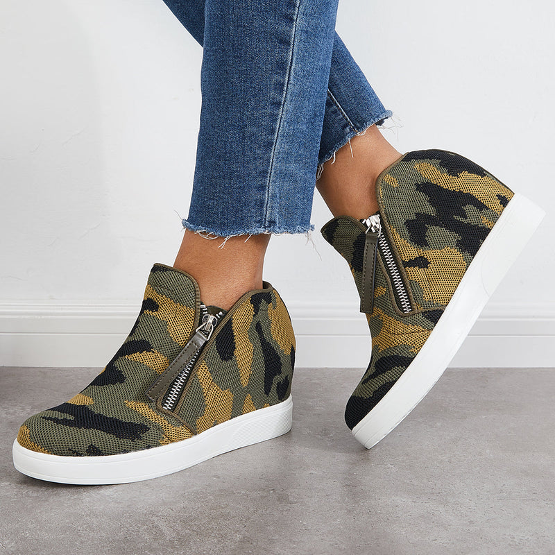 Classic Orthopedic Sneakers with Timeless Style