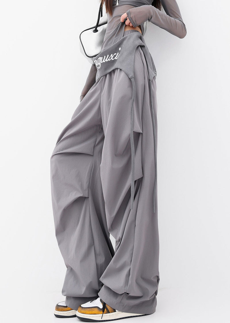 Well Tailored Pants with a Graceful Silhouette