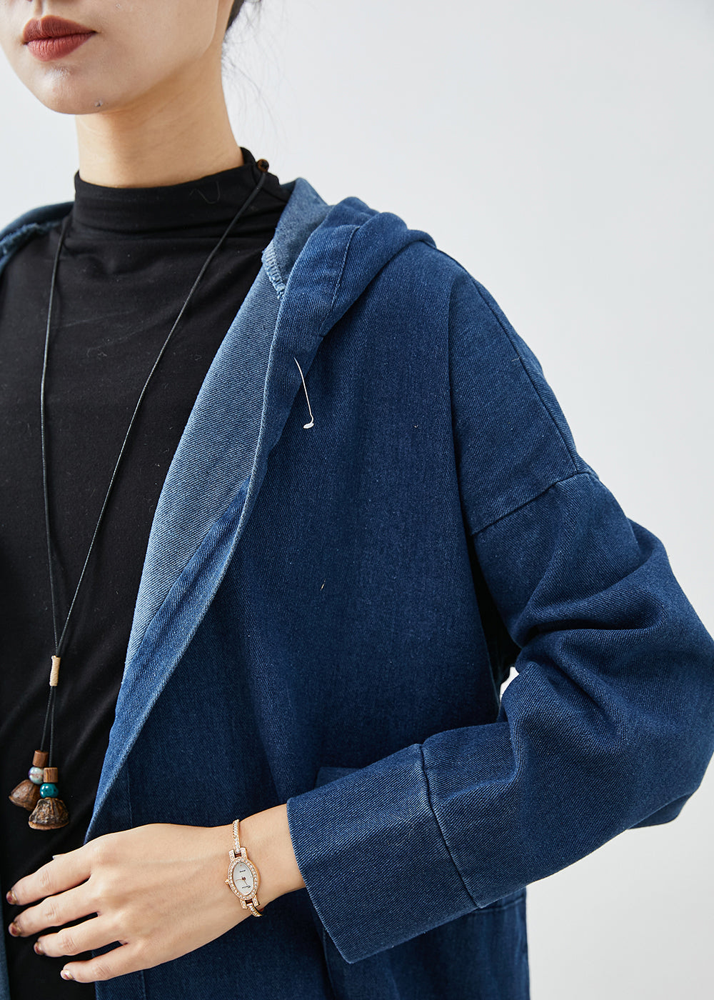 Effortlessly Elegant Coat with a Timeless Design