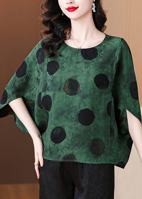A Vintage Style Shirt with Delicate Timeless Details