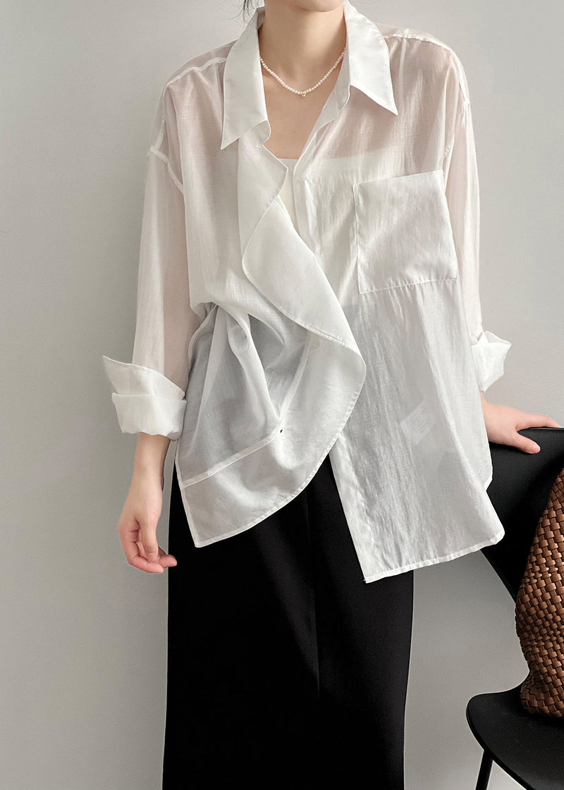 Classic Vintage Shirt with a Flattering Fit
