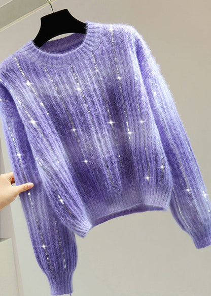 Well Tailored Sweater with a Graceful Silhouette