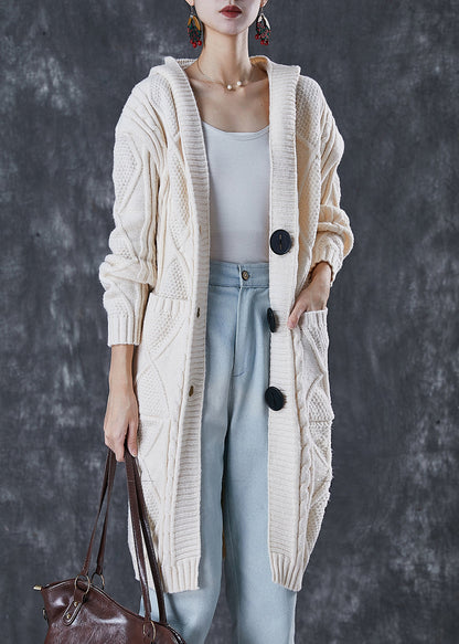 Elegantly Styled Coat for Everyday Wear