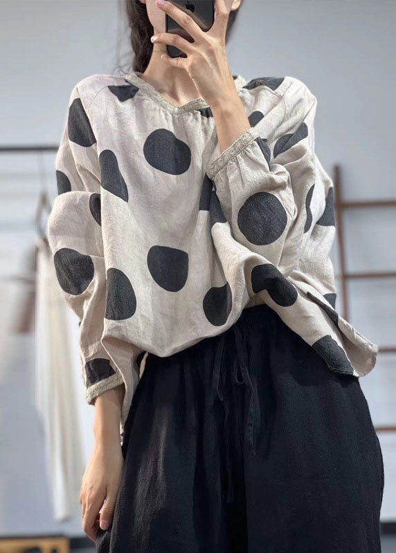 Classic Vintage Shirt with a Flattering Fit