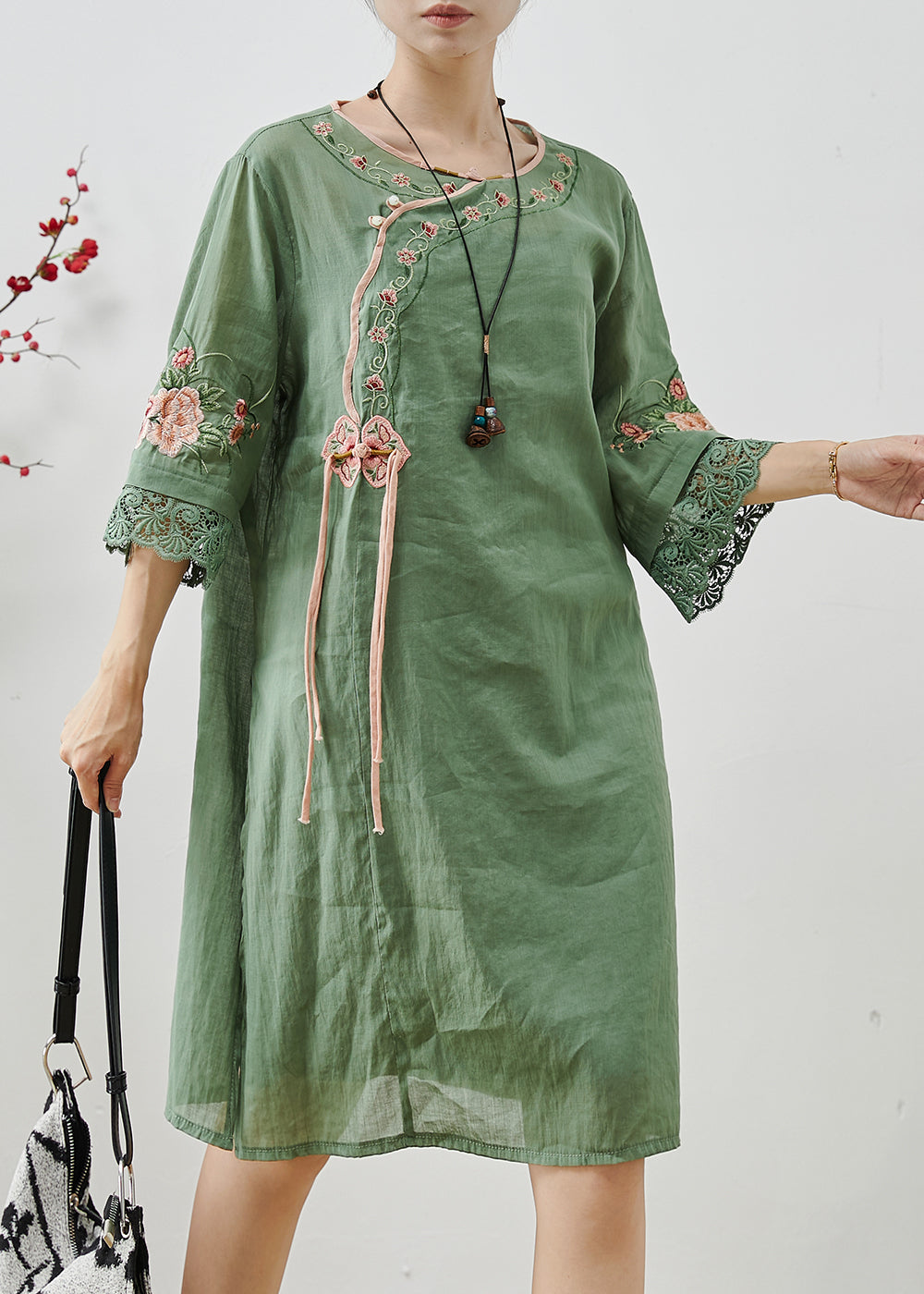 Classic Vintage & Enduringly Stylish Dress