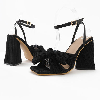Chic Orthopedic Sandals with Unique Design