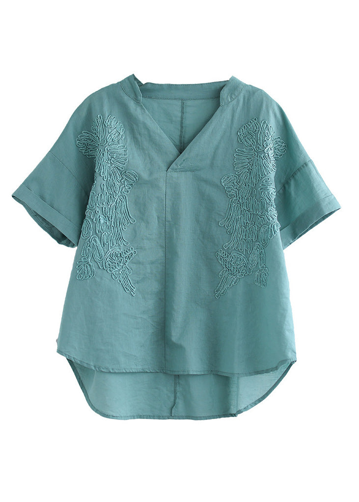 Classic Vintage Shirt with a Flattering Fit