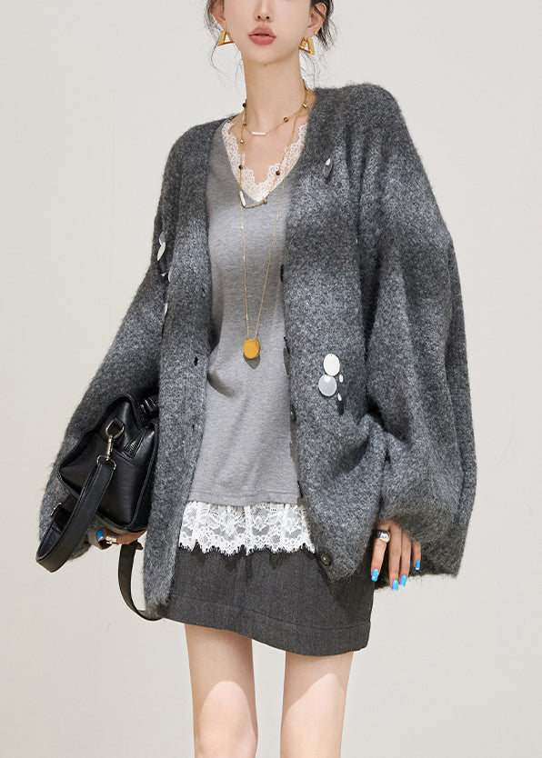 Classic Vintage Cardigan with a Flattering Fit