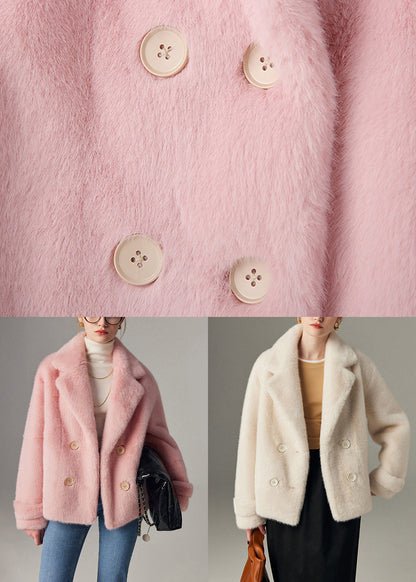 Elegantly Styled Coat for Everyday Wear