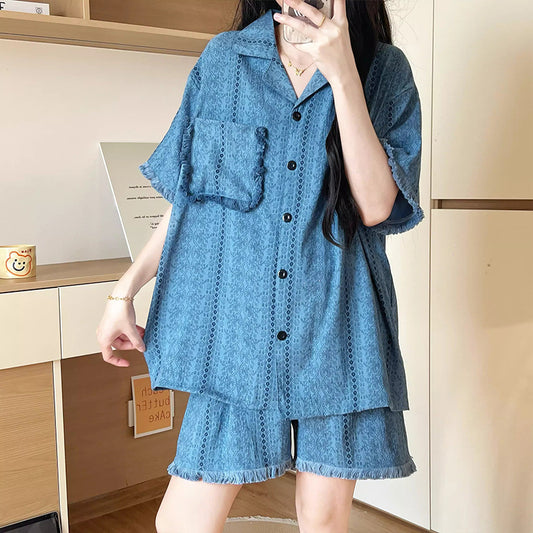 Elegantly Styled Shirt for Everyday Wear