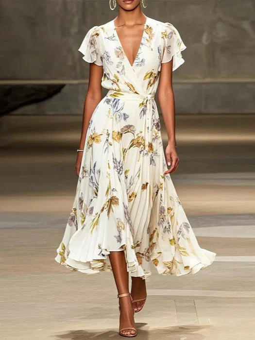 Beautifully Crafted Dress in a Classic Style