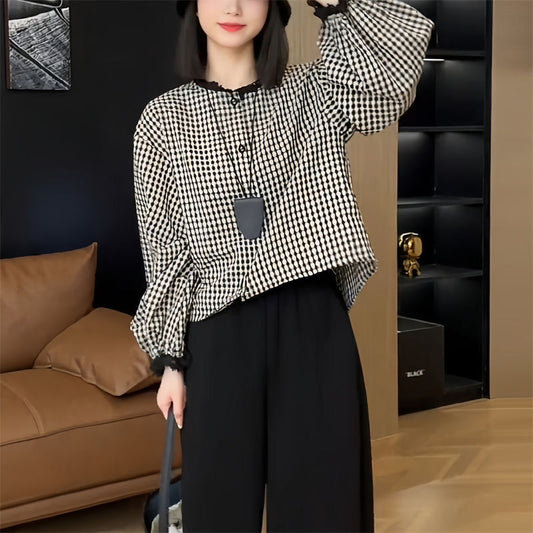 Beautifully Finished Blouse in a Timeless Design