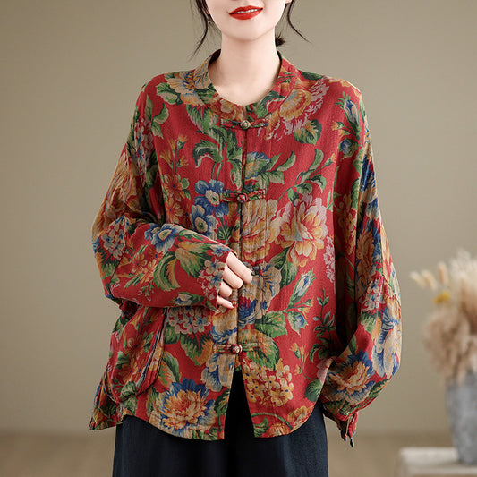 Well Tailored Blouse with a Graceful Silhouette
