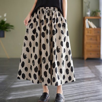 Sophisticated Garment with a Clean Classic Look