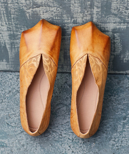 Graceful Orthopedic Flats for Modern Look