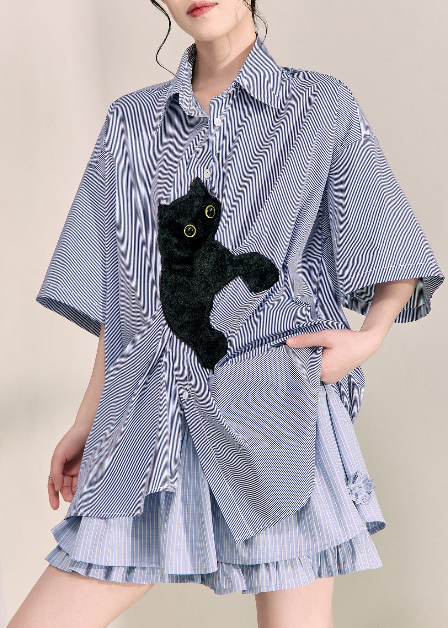 Gracefully Styled Shirt for Any Occasion