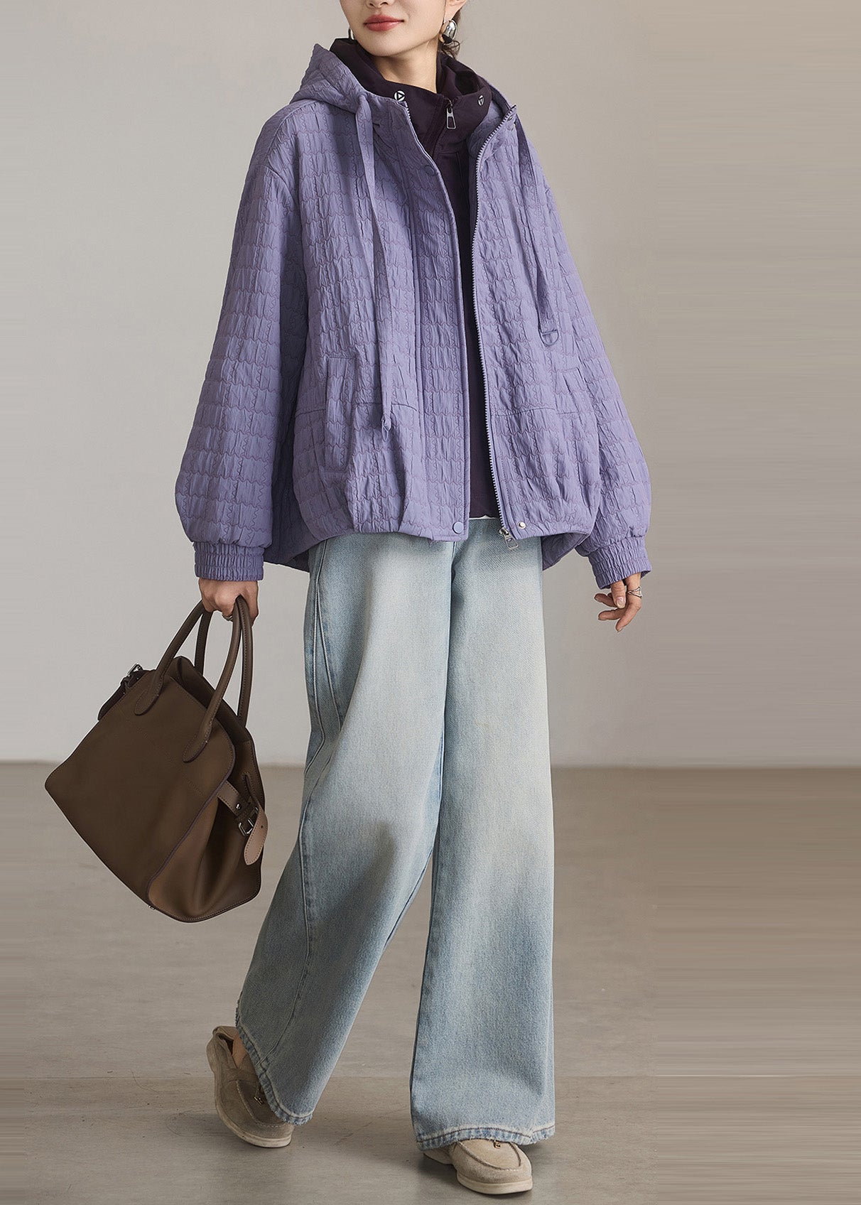 Well Tailored Coat with a Graceful Silhouette