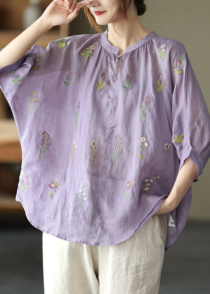 Well Tailored Top with a Graceful Silhouette