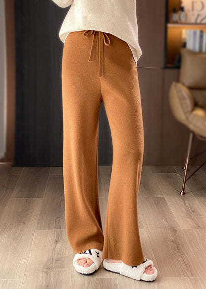 Well Tailored Pants with a Graceful Silhouette