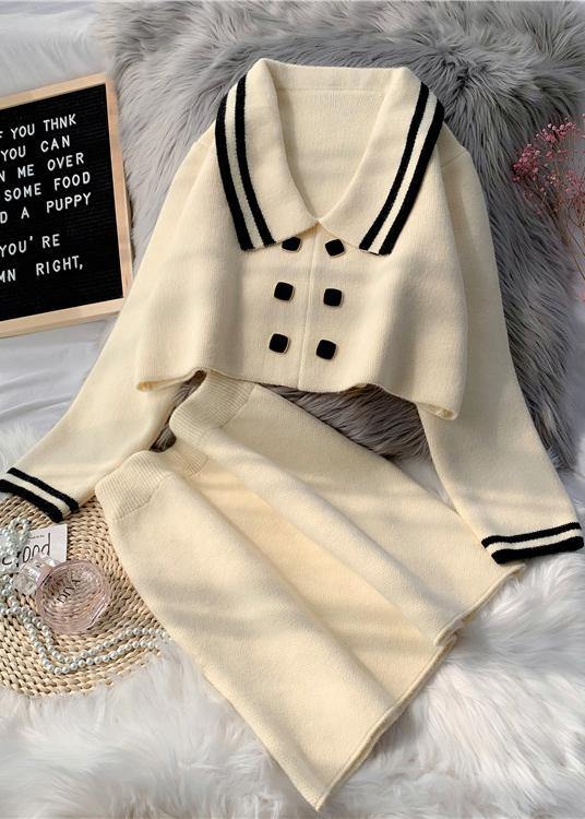 Effortlessly Elegant Sweater with a Timeless Design