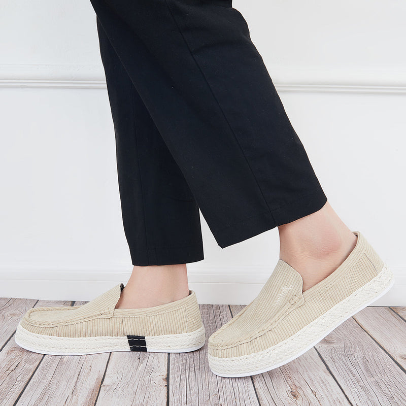 Chic Orthopedic Loafers with Unique Design