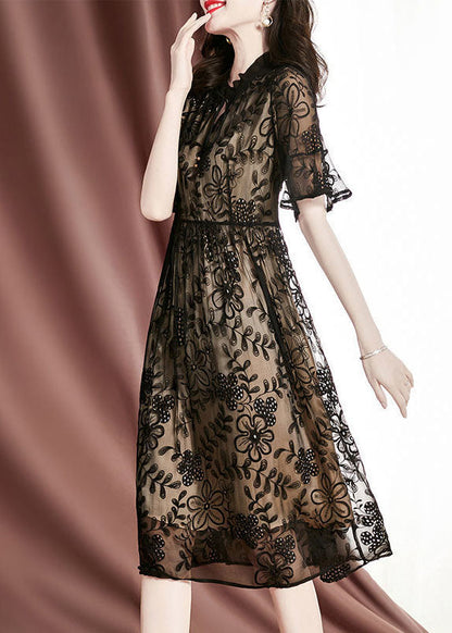 Classic Vintage Dress with a Flattering Fit