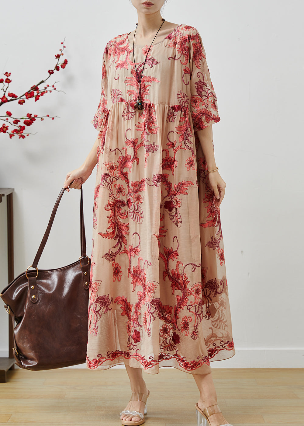 Beautifully Crafted Dress in a Classic Style